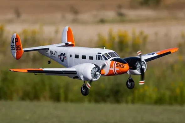 BEECHCRAFT D18/RC45J - 1500mm PNP