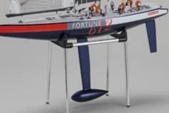 FORTUNE 612 III - RTR BARCA A VELA