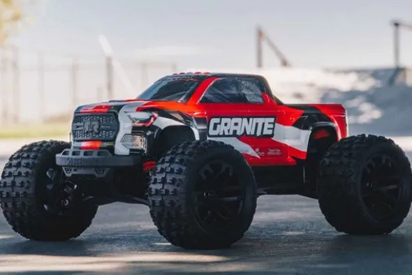 GRANITE GROM MEGA 380 - RTR MONSTER TRUCK 1:18 - ROSSO