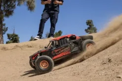 8IGHT SUPER LASERNUT 6S 4X4 BRUSHLESS - RTR DESERT BUGGY 1:6 - ROSSO