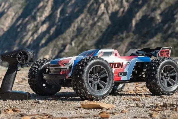 KRATON V6 BLX 4X4 BRUSHLESS 6S - RTR MONSTER TRUCK 1:8 - BLU