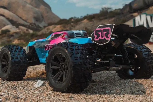 KRATON V6 BLX 4X4 BRUSHLESS 6S - RTR MONSTER TRUCK 1:8 - PINK