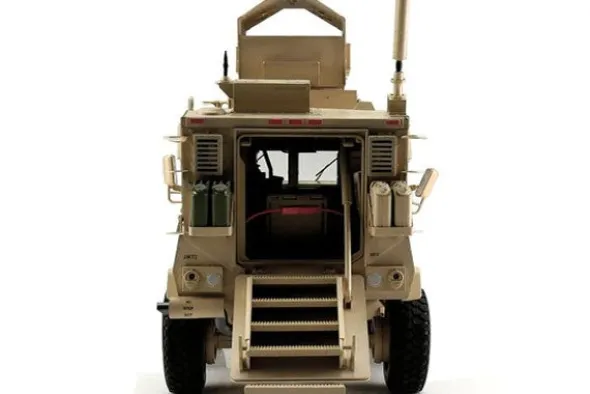 MAXX PRO MRAP - VEICOLO MILITARE 1:16