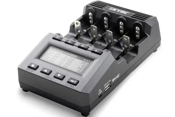 MC3000 AC/DC 4 X AA/AAA 4A