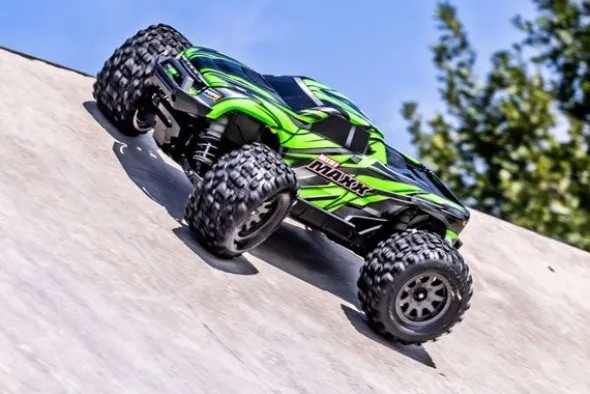 MINI MAXX BRUSHLESS BL-2S - RTR MONSTER TRUCK 1:10 - VERDE
