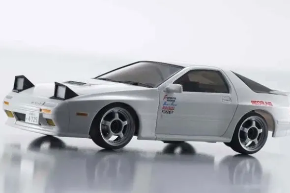 MINI-Z FIRST COMBO - TOYOTA TRUENO AE86 + MAZDA RX-7 FC3S - RTR ON-ROAD 1:28