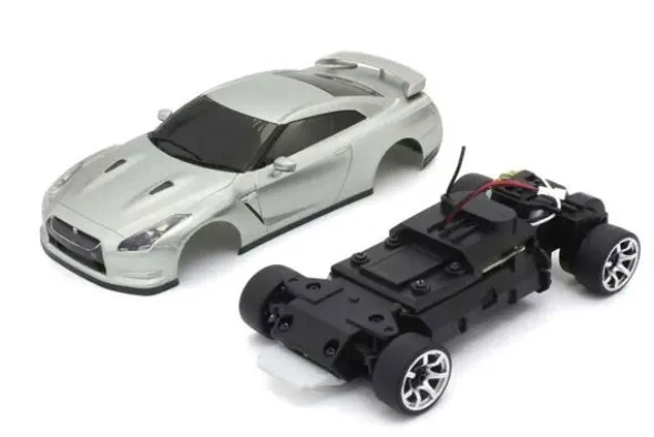 MINI-Z FIRST INITIAL-D - NISSAN GT-R R35 - SILVER - RTR ON-ROAD 1:28