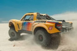 MOJAVE 6S 4X4 BRUSHLESS ED. LIMITATA - RTR DESERT TRUCK 1:7 - GIALLO
