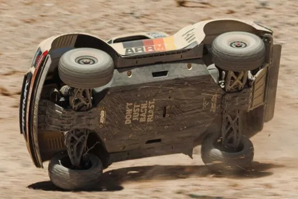 MOJAVE 6S 4X4 BRUSHLESS - RTR DESERT TRUCK 1:7 - BEIGE