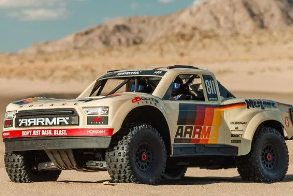 MOJAVE 6S 4X4 BRUSHLESS - RTR DESERT TRUCK 1:7 - BEIGE