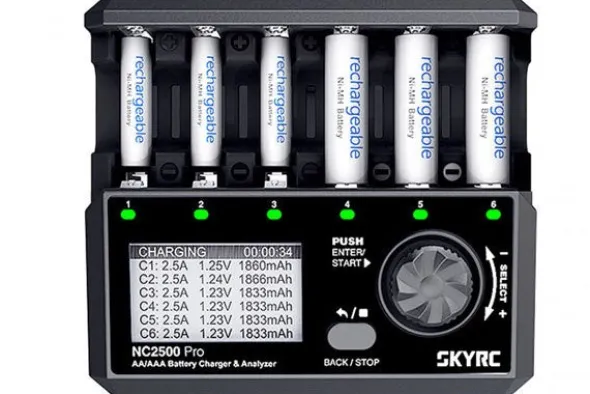 NC2500 PRO AC/DC 6 X AA/AAA 3A
