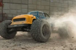 NOTORIOUS V6 4X4 BLX BRUSHLESS 6S - RTR MONSTER TRUCK 1:8 - BLU