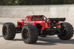 OUTCAST 4S V2 BLX - RTR MONSTER TRUCK 1:10 - ROSSO