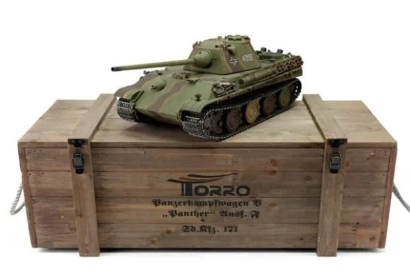 PRO-EDITION PANTHER F - MIMETICO - INFRAROSSI 1:16 - ALTA PRECISIONE