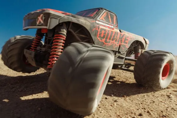 QUAKE GROM BRUSHED 4X4 - RTR MONSTER TRUCK 1:16 - ROSSO