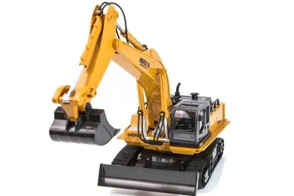 RC 1531 - ESCAVATORE 11CH 1:16
