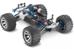 REVO 3.3 4WD NITRO - RTR MONSTER TRUCK 1:8 - VERDE