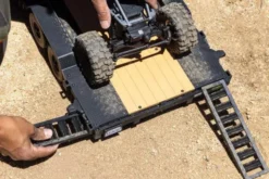 RIMORCHIO PIANALE PER VEICOLI SCX10 - SCALA 1:10