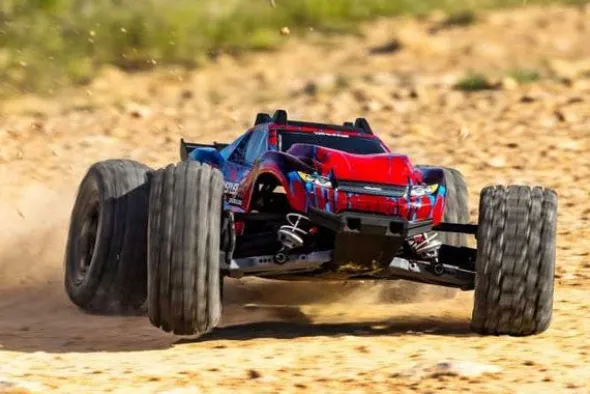 RUSTLER 4WD VX3 BRUSHLESS - RTR STADIUM TRUCK 1:10 - ROSSO
