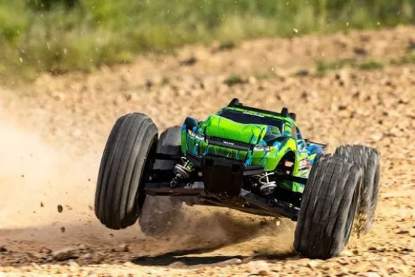 RUSTLER 4WD VX3 BRUSHLESS - RTR STADIUM TRUCK 1:10 - VERDE