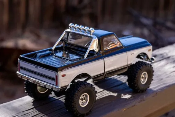 SCX24 CHEVROLET C10 4WD 1967-1972- RTR ROCK CRAWLER 1:24 - NERO