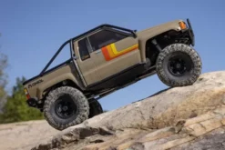 SCX10 III TOYOTA SR5 1987 4X4 BRUSHED - RTR CRAWLER 1:10 - BROWN