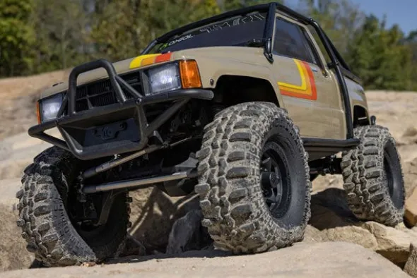 SCX10 III TOYOTA SR5 1987 4X4 BRUSHED - RTR CRAWLER 1:10 - BROWN
