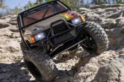 SCX10 III TOYOTA SR5 1987 4X4 BRUSHED - RTR CRAWLER 1:10 - BROWN