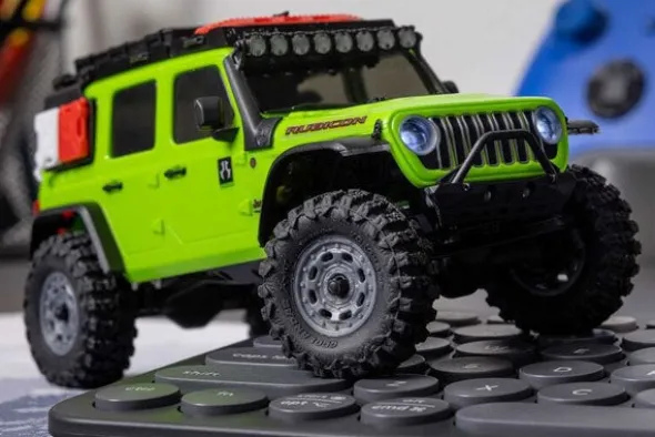 SCX30 JEEP WRANGLER 4X4 JLU - RTR CRAWLER 1:30 - VERDE