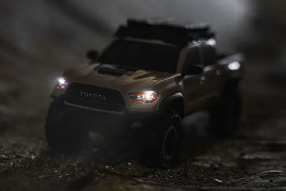 SCX30 TOYOTA TACOMA TRD PRO EXTREME4X4 - RTR CRAWLER 1:30 - SABBIA