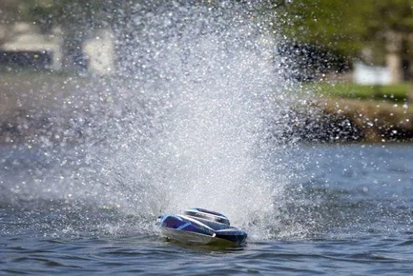 SONICWAKE 24" - DEEP V - RTR MOTOSCAFO - BLU
