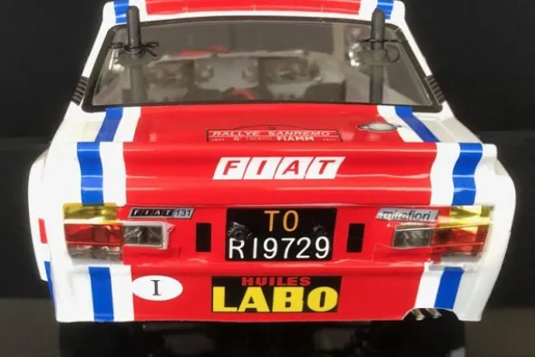 THE RALLY LEGENDS - FIAT 131 ABARTH FIAT FRANCE - RTR RALLY 1:10