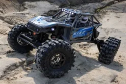 UTB18 CAPRA 4X4 BRUSHED - RTR CRAWLER 1:18 - BLU